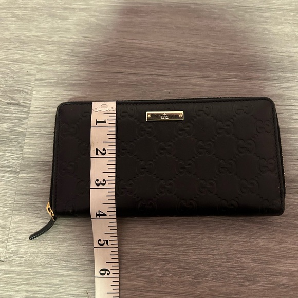 Gucci Wallet - Picture 10 of 11